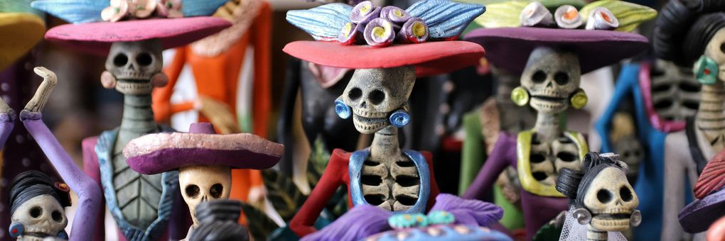 Día de los Muertos&#58; From Ancient Death Rituals to Modern Holidays