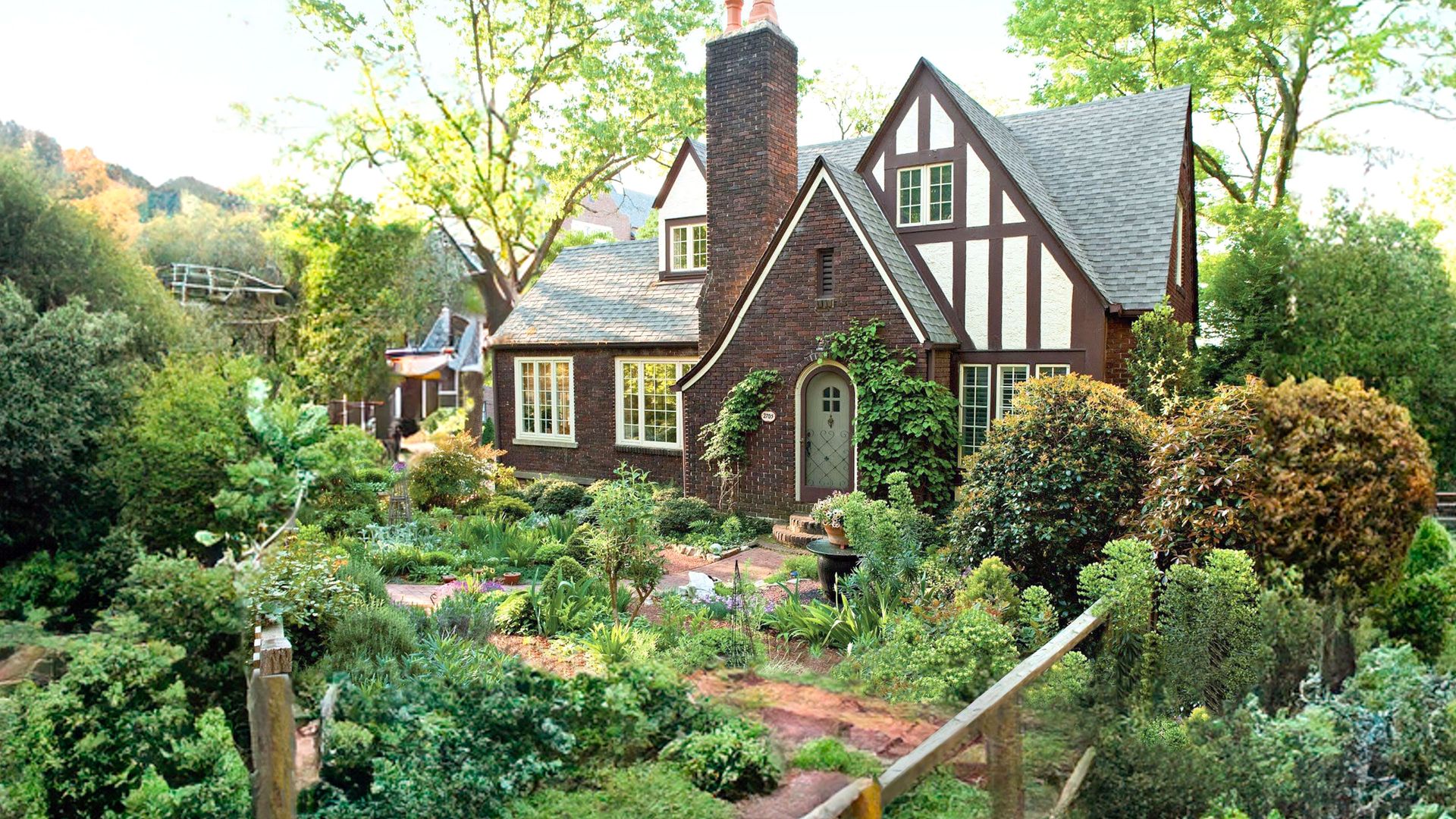 Secret History of the Cottage