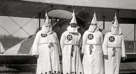  Public Relations&#44; Mass Media&#44; and Hate&#58; The History of the Ku Klux Klan in the 1920s