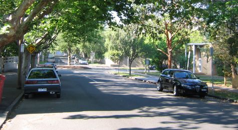 Ambush in a Melbourne Suburb&#58; The Walsh Street Massacre