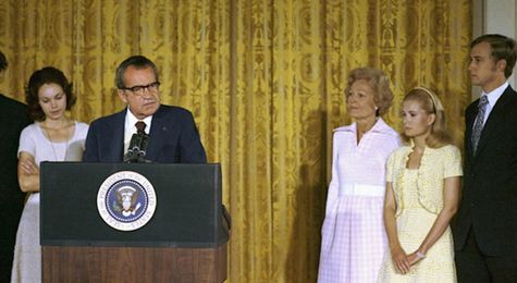Nixon&#8217;s Resignation&#58; The Fall of a Presidency