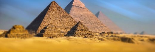 Pyramids, Sphinxes, and Aliens? The Mysteries of Ancient Egypt’s Architecture and Engineering