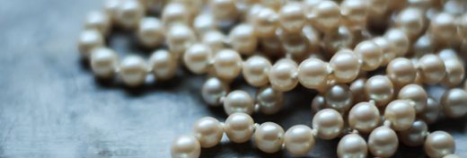 Tiny Treasures: Where Do Pearls Come From and How Are They Formed? 