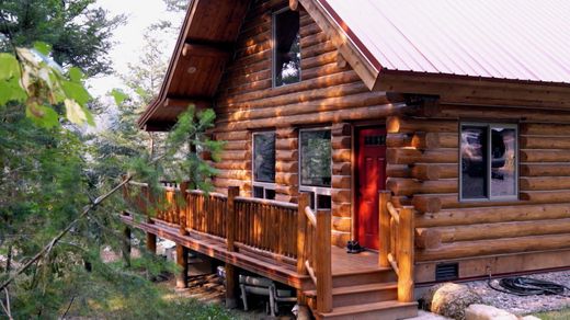 Highland Log Home